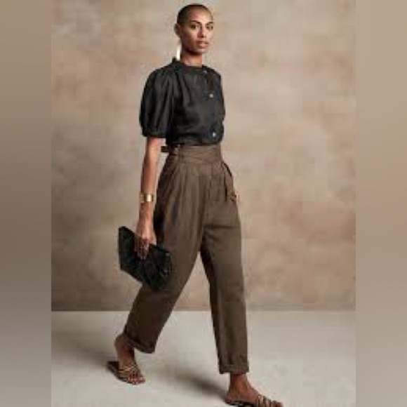 Banana Republic | Ramie Blouse - Picture 2 of 11